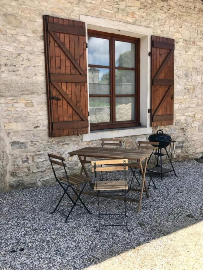 Maison Lumineuse A Boulieu * Courtenay (Isere)